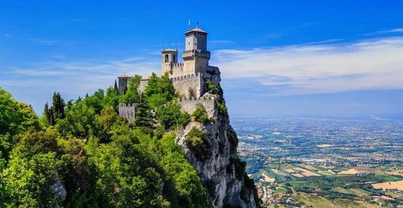Private Tour durch San Marino: UNESCO-Welterbestätte