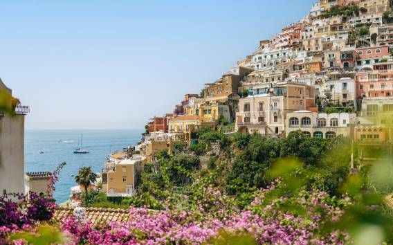 Von Neapel aus: Ganztagestour Sorrent, Positano und Amalfi