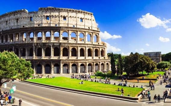 Roma: Visita guiada a la Arena del Coliseo, Opción Foro y Palatino