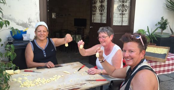 Bari: Tour en bici y experiencia de elaboración de pasta