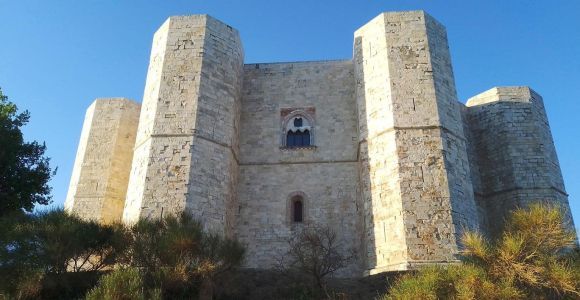 Visite privée du Castel del Monte : La couronne de l'Italie