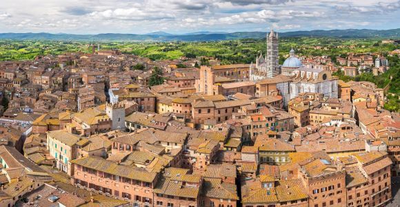 Lucca : Sienne, San Gimignano et dégustation de vins - Journée complète