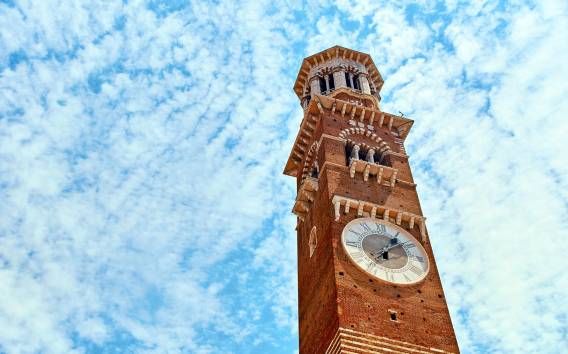 Verona: Eintritt zum Lamberti-Turm mit Blick über die Stadt