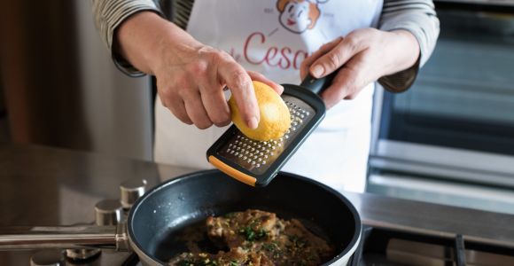 Lezione di cucina casalinga privata a Lucca