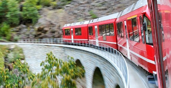 Von Como aus: St. Moritz und Tirano Reise mit Bernina Express