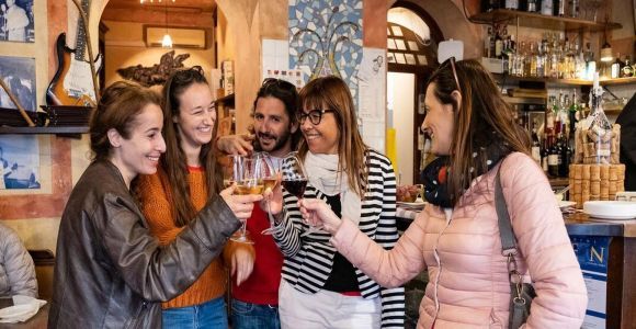Lucca: Aperitivo serale tour gastronomico