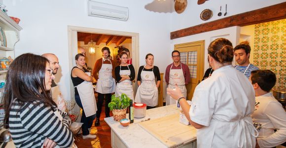 Lucca: Small Group Pasta and Tiramisu Class