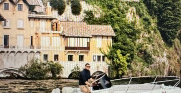 Lago di Como: 1h di noleggio barca senza patente e guida autonoma