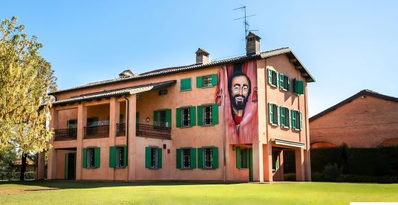 Módena: Entrada Casa Museo Luciano Pavarotti