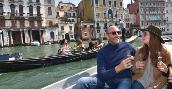 Venezia: tour in barca con aperitivo sulla laguna