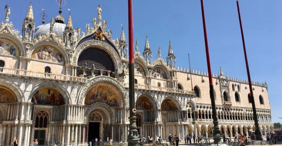 Venezia: tour con ingresso prioritario alla Basilica di San Marco con terrazza