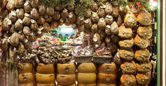 Parma: Pueblo de Fidenza, centro de Parma y degustación de comida