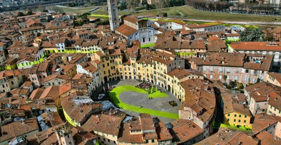 Lucca: Self-Guided Tour by Bike