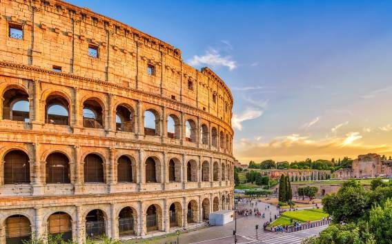 Rome: Skip-the-Line Tour to Colosseum, Forum, Palatine Hill