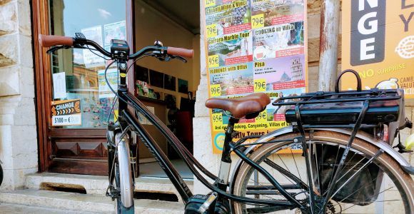 Lucca: Alquiler de bicicletas eléctricas