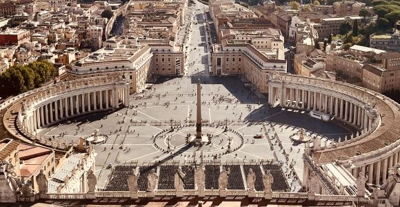 Roma: tour della basilica di San Pietro con cupola e Grotte Vaticane