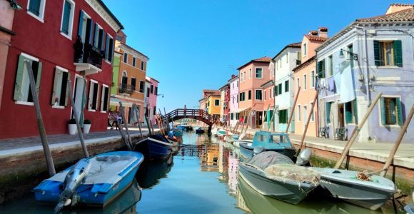Venedig: Murano & Burano Private Bootstour mit Abholung vom Hotel