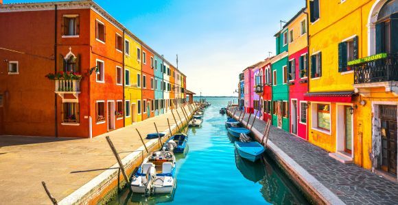 Da Venezia: Tour guidato di Murano e Burano in barca privata