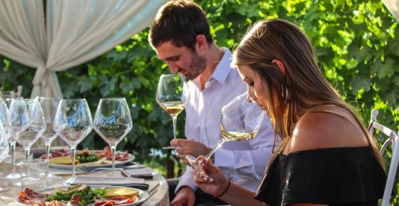 Wein- und Ölverkostung mit toskanischen Vorspeisen