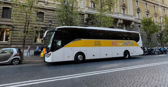 Aeropuerto de Fiumicino: autobús de ida y vuelta al centro del Vaticano
