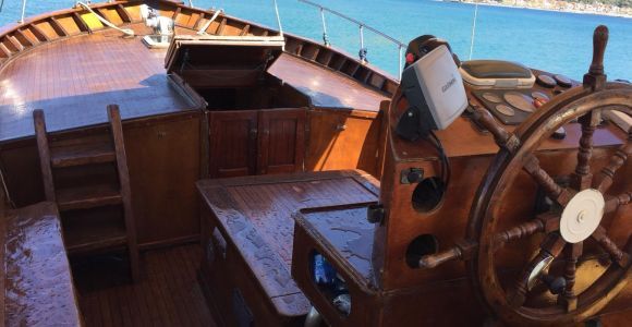 Taormina: Bootstour nach Taormina & Giardini Naxos mit Getränk