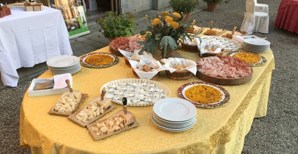 Modena: Traditioneller Balsamico-Essig aus Modena D.O.P. Mittagessen
