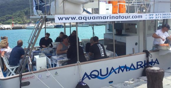 Monterosso al Mare : Excursion en bateau dans les Cinque Terre avec déjeuner