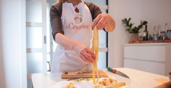 Riomaggiore: Clase en grupo de pasta y tiramisú con degustación