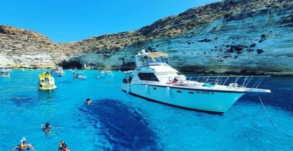 Taormine : tour en bateau avec apéritif sur Isola Bella