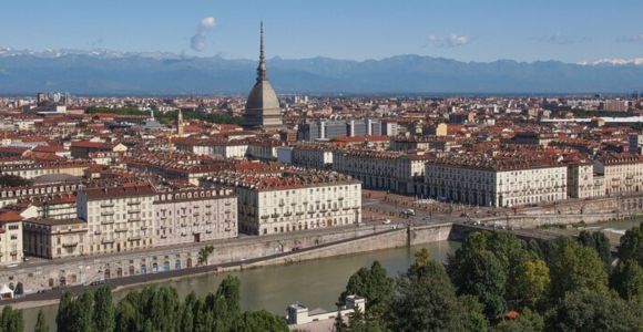 Verona: Tour privato personalizzato con una guida locale