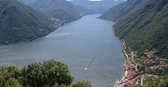 Lake Como: Highlights Tour with a Local by Private Car