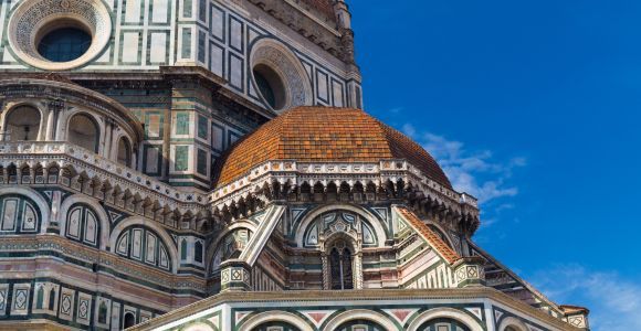 Florencia: Entrada al Duomo con la Cúpula de Brunelleschi