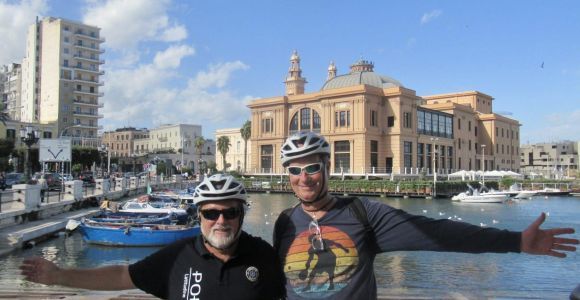Электронный велосипедный тур, чтобы открыть для себя Бари: набережную и старый город