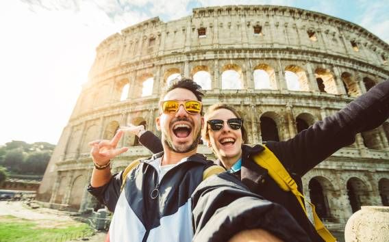 Rome: Colosseum, Palatine Hill, and Roman Forum Guided Tour