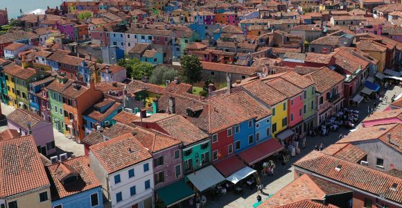 Venezia: Gita in barca a Murano e Burano con spettacolo di soffiatura del vetro