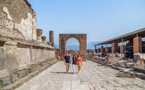 Pompeji: Kleingruppentour mit einem Archäologen