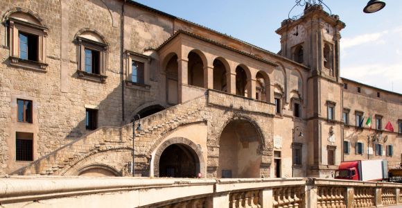 Z Civitavecchia: Tarquinia i wizyta na stronie Unesco z lunchem
