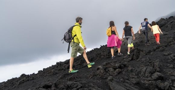 Catania: Guided Tour of Etna with Farm Visit & Food Tasting